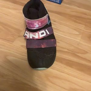 A little beat up but still can be used